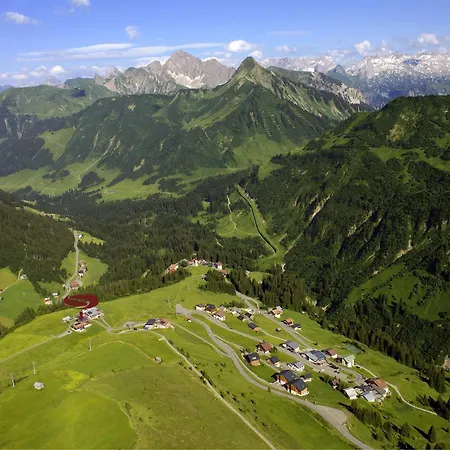 In Near Slopes *